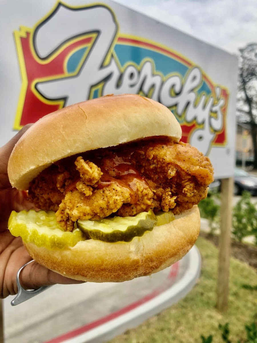 Frenchy's Chicken - Photo 2