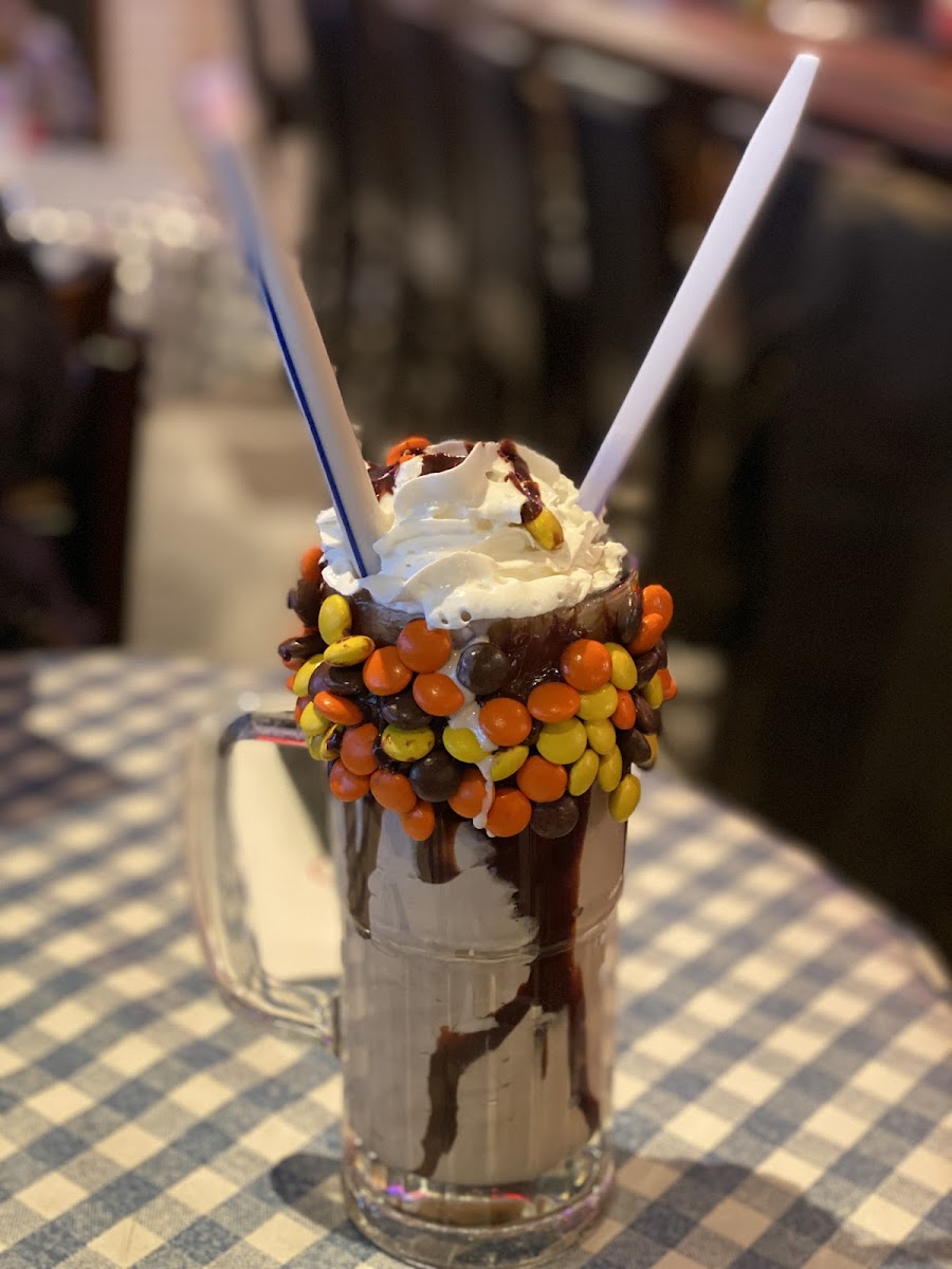 Bill's Bar & Burger - Photo 5