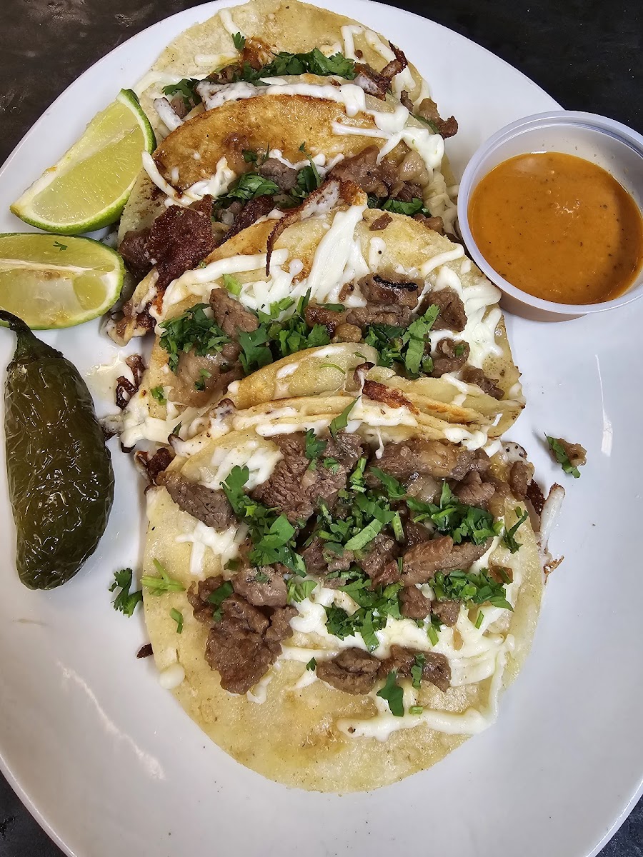 OG's Sports Grill - Photo 8