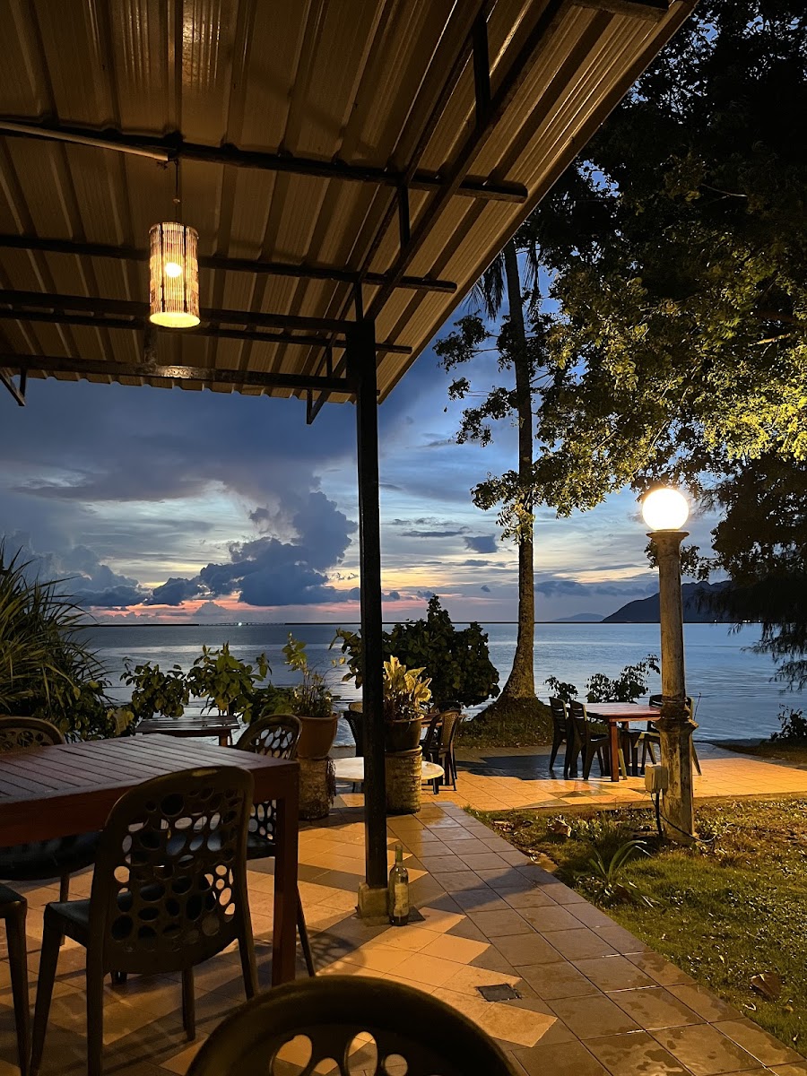 CoCo's Bistro