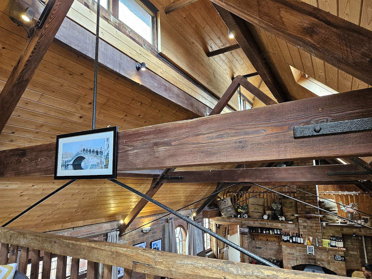 The Cowshed Café - Photo 4