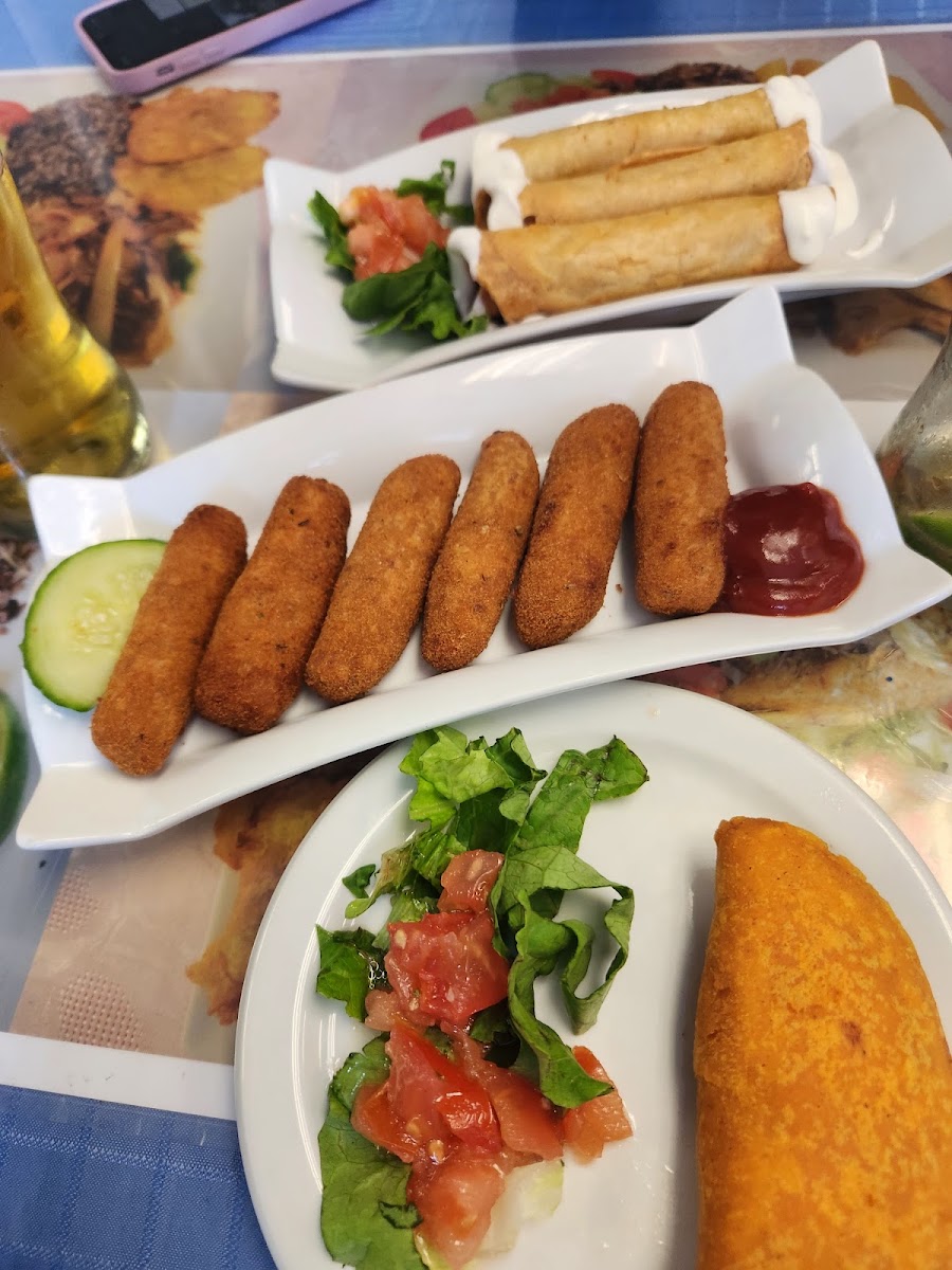 Casa Cubana Restaurant - Photo 9