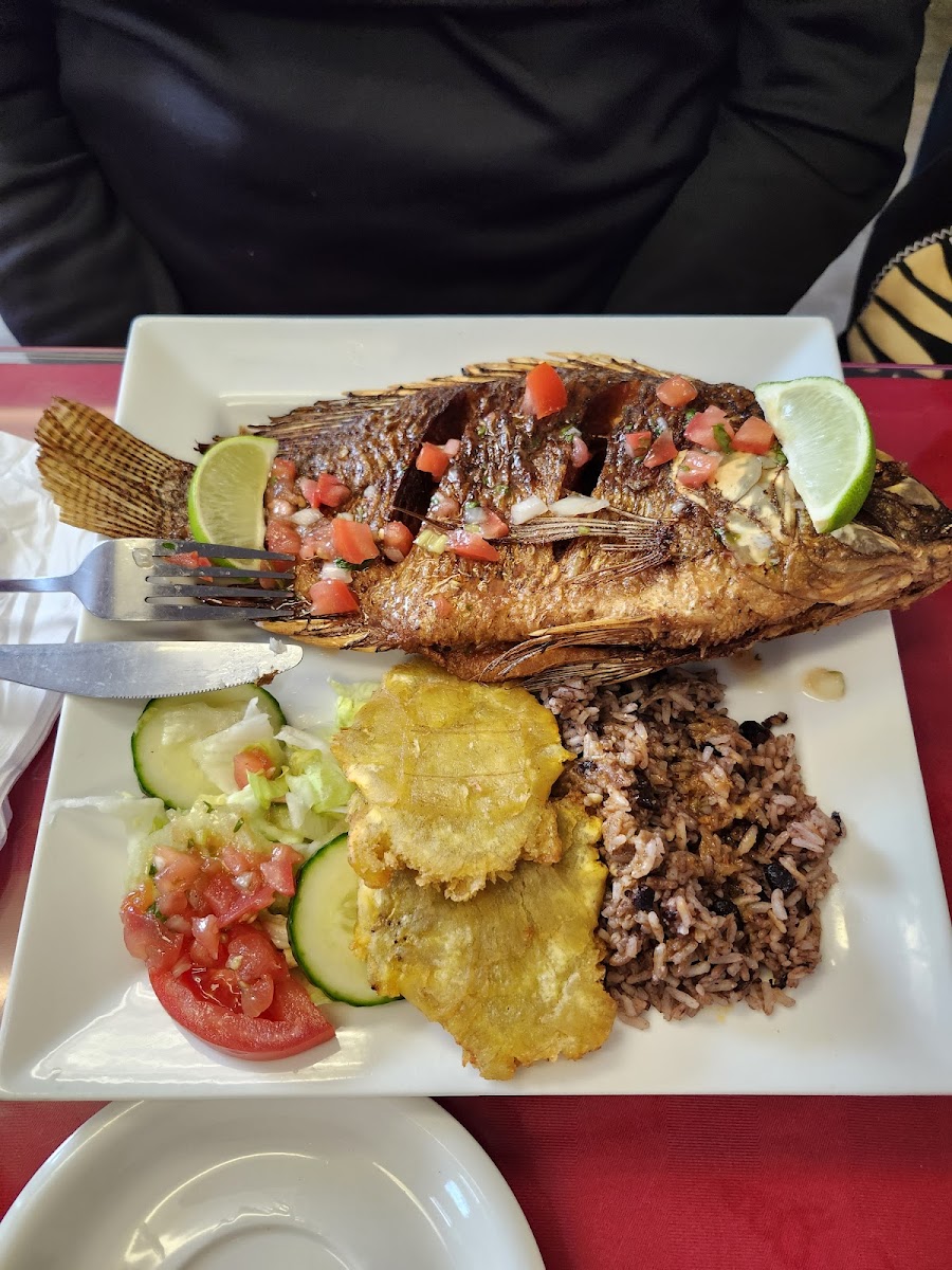 Casa Cubana Restaurant - Photo 3