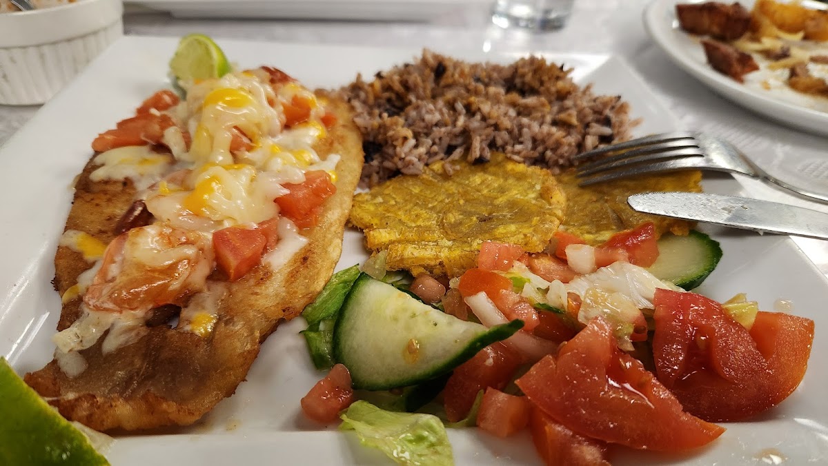 Casa Cubana Restaurant - Photo 5
