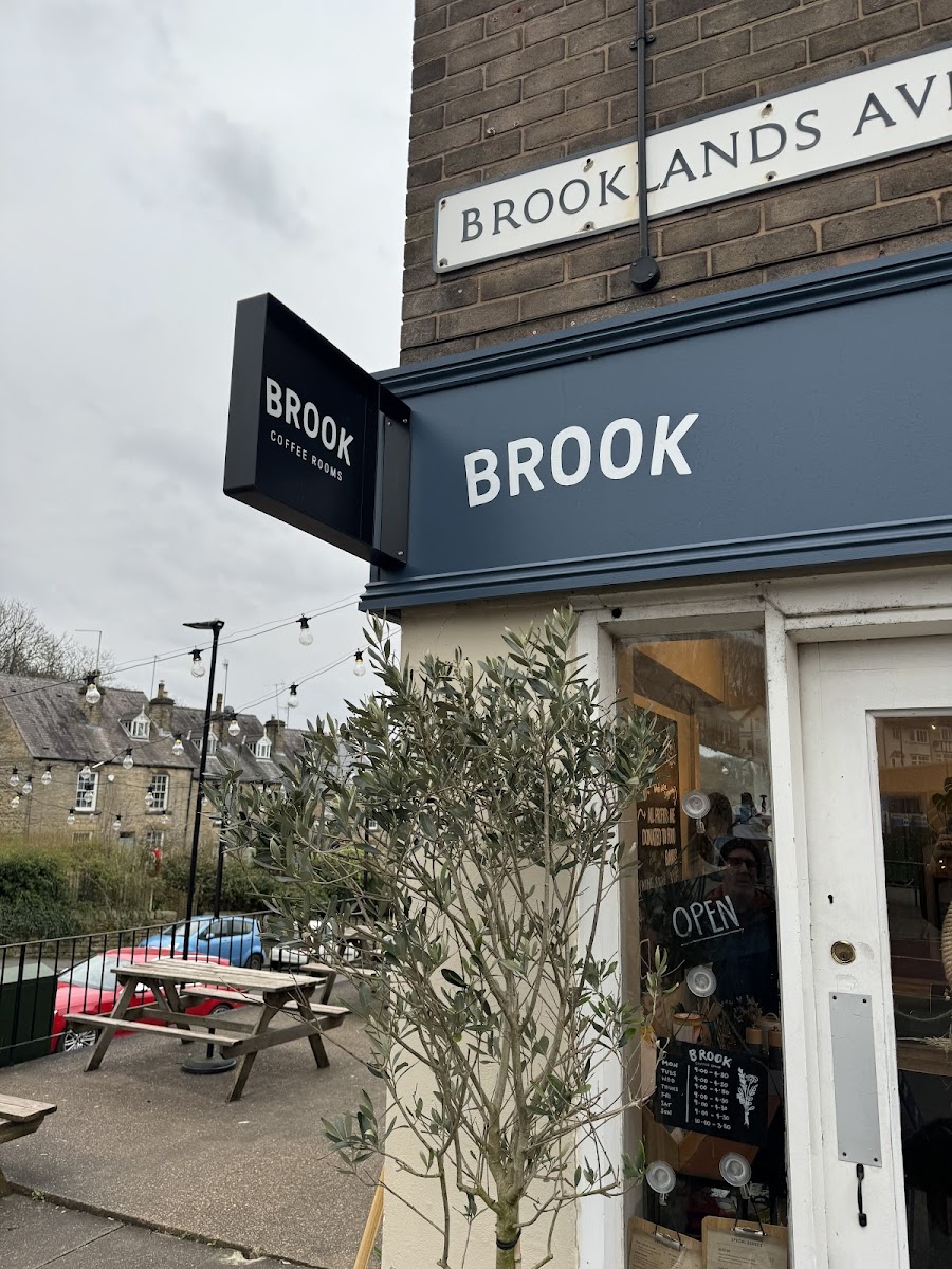 Brook Coffee Rooms - Photo 3
