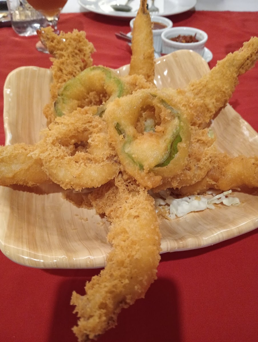 Great Wall Chinese & Seafood Restaurant - Photo 8