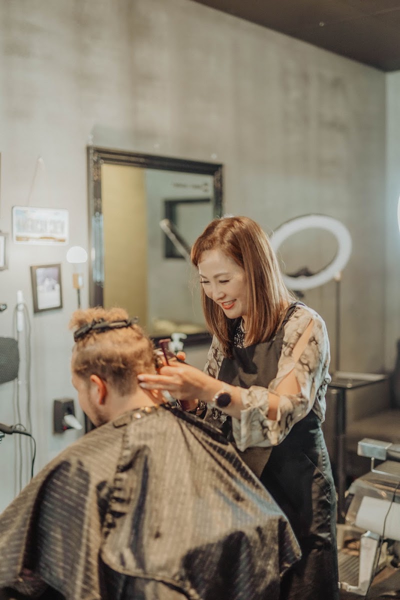 028 Barber Shop - Photo 9