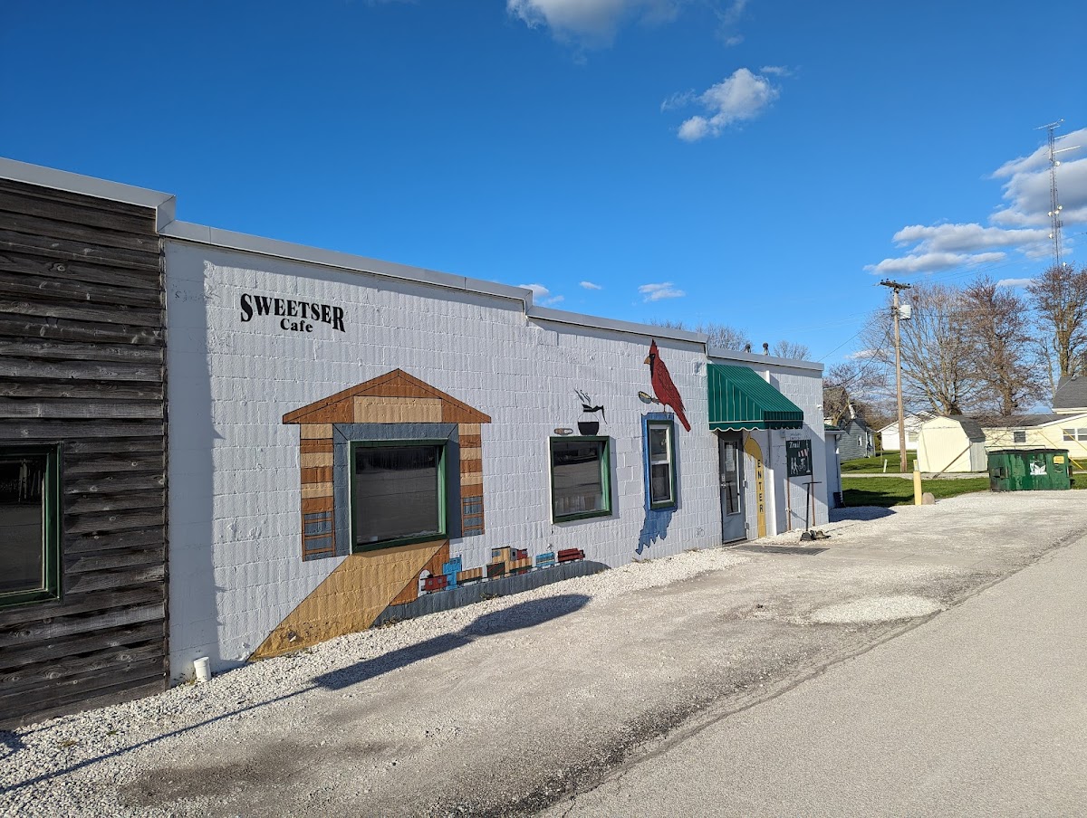 Sweetser Cafe - Photo 2