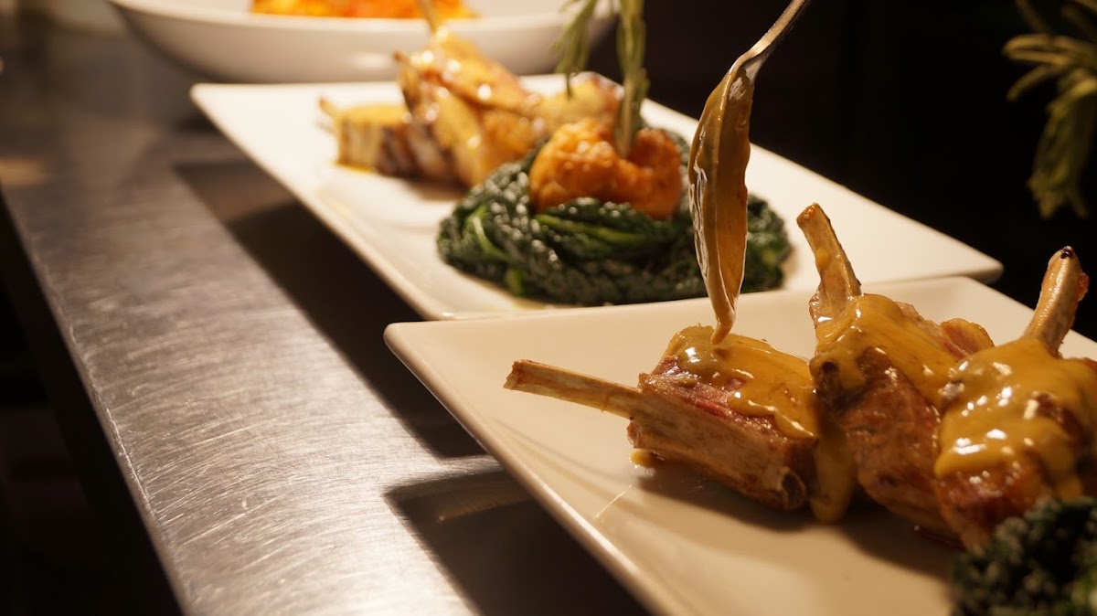 Perfetto Restaurant - Photo 1