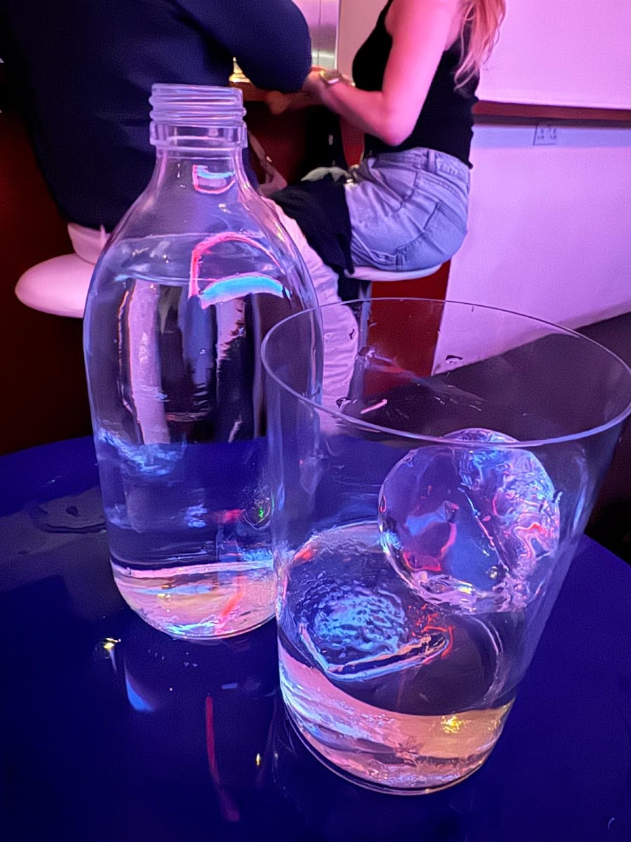 A Bar with Shapes for a Name - Photo 7