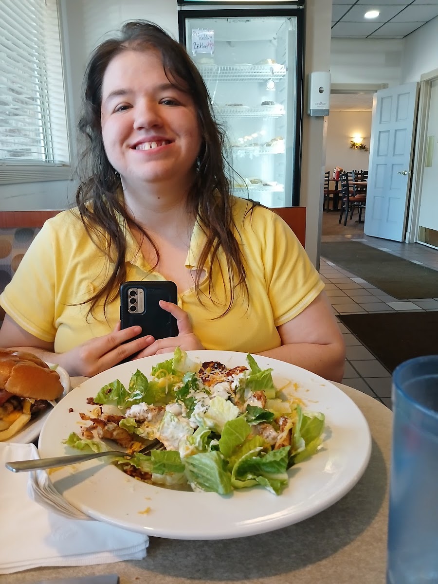 Liberty Family Dining - Photo 7