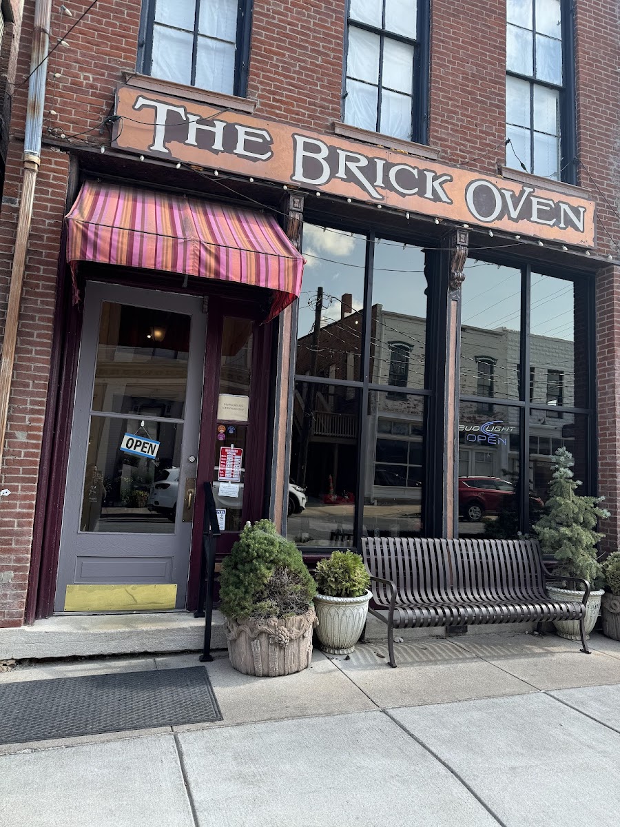 The Brick Oven - Photo 2