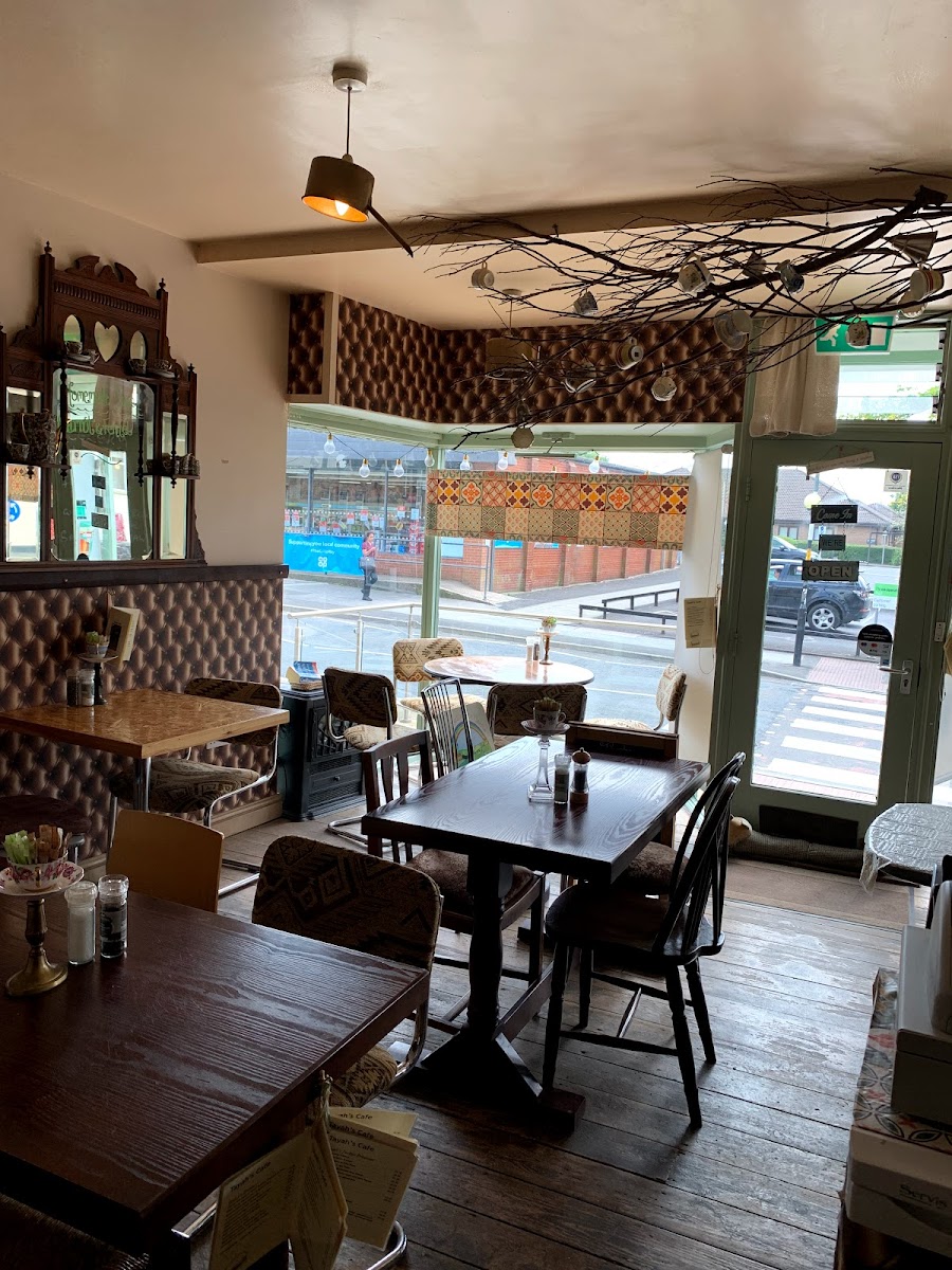 Amy's Kitchen - Photo 5