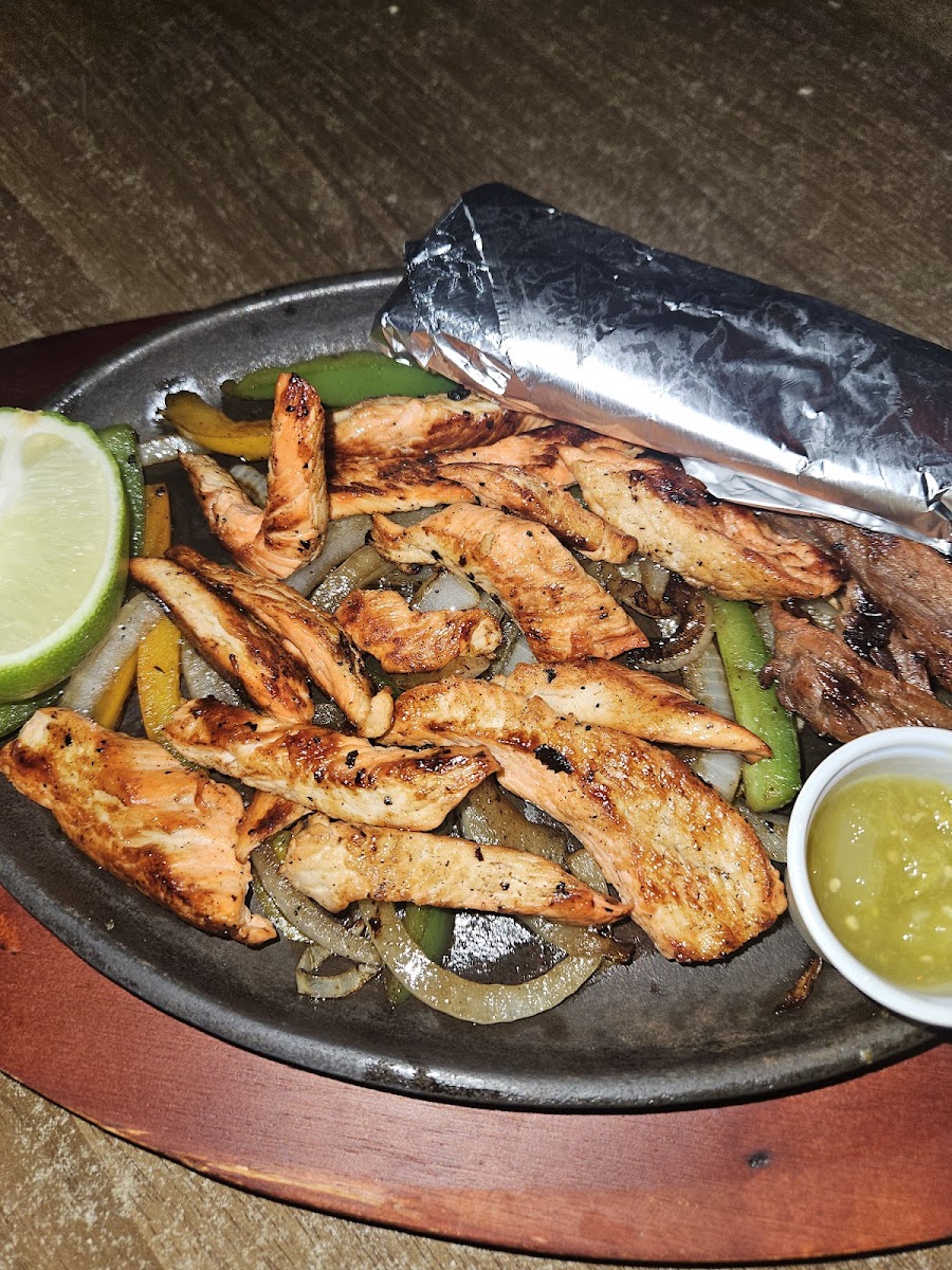 The Tipsy Chicken - Photo 7