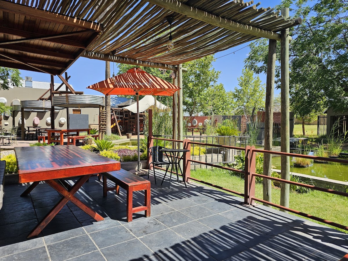 Bi-Lo Restaurant & Ladies Bar