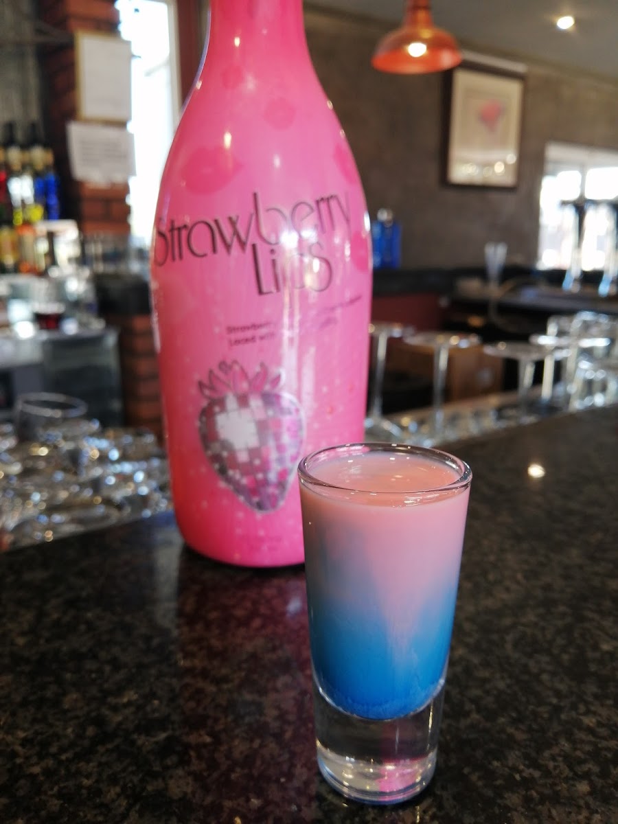 Bi-Lo Restaurant & Ladies Bar - Photo 3