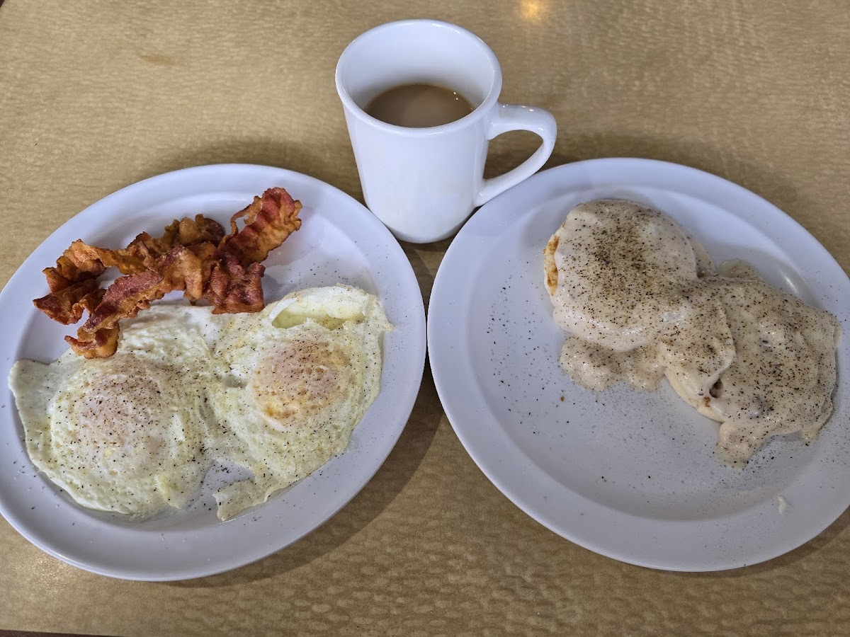 Angie’s Cafe - Photo 3