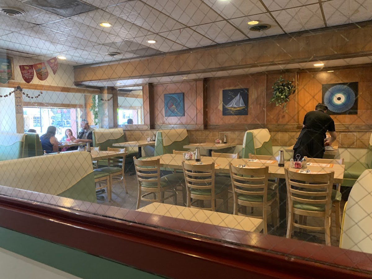 JS Chinese Restaurant - Photo 1