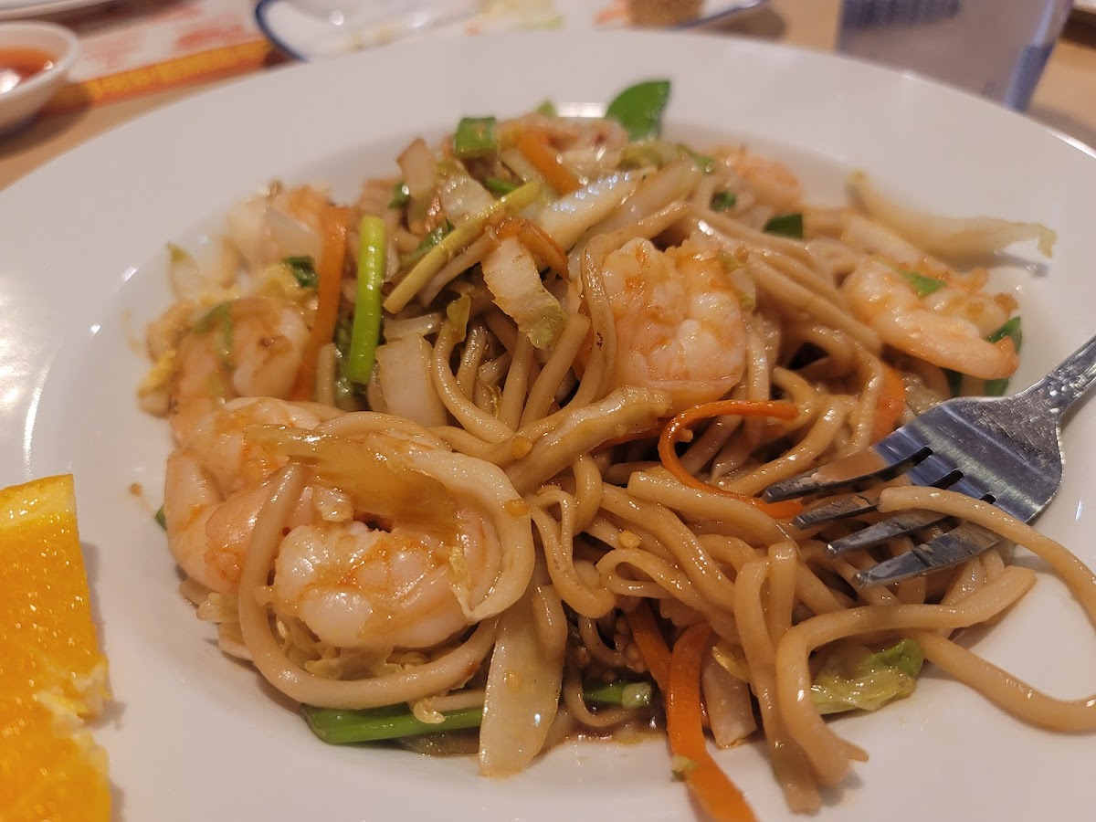 JS Chinese Restaurant - Photo 2