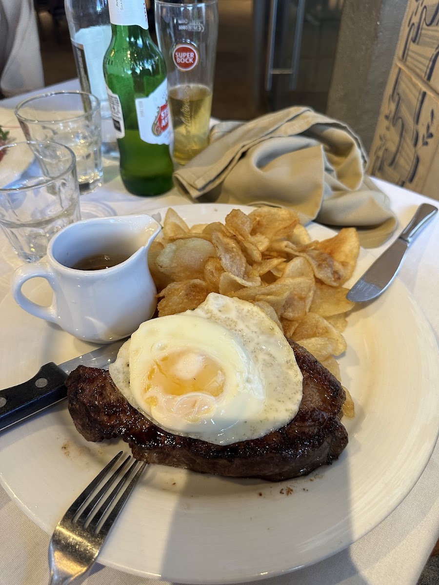 Churrasqueira Martins Grill House - Photo 9