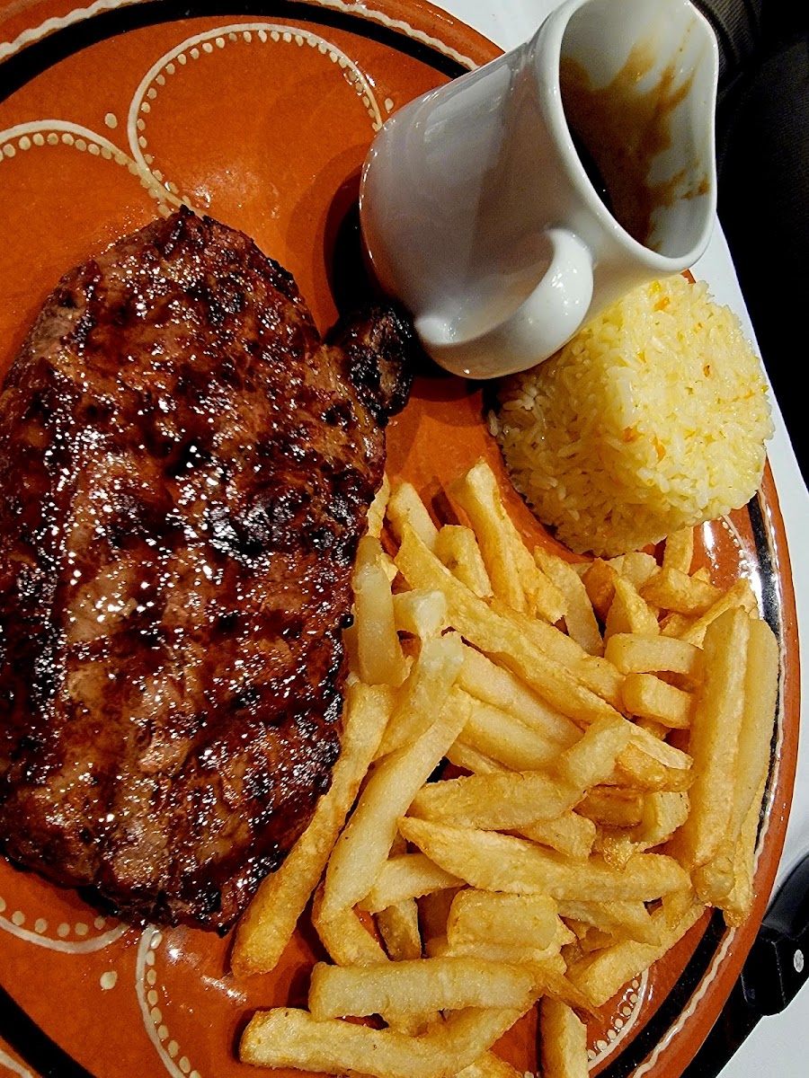 Churrasqueira Martins Grill House - Photo 8
