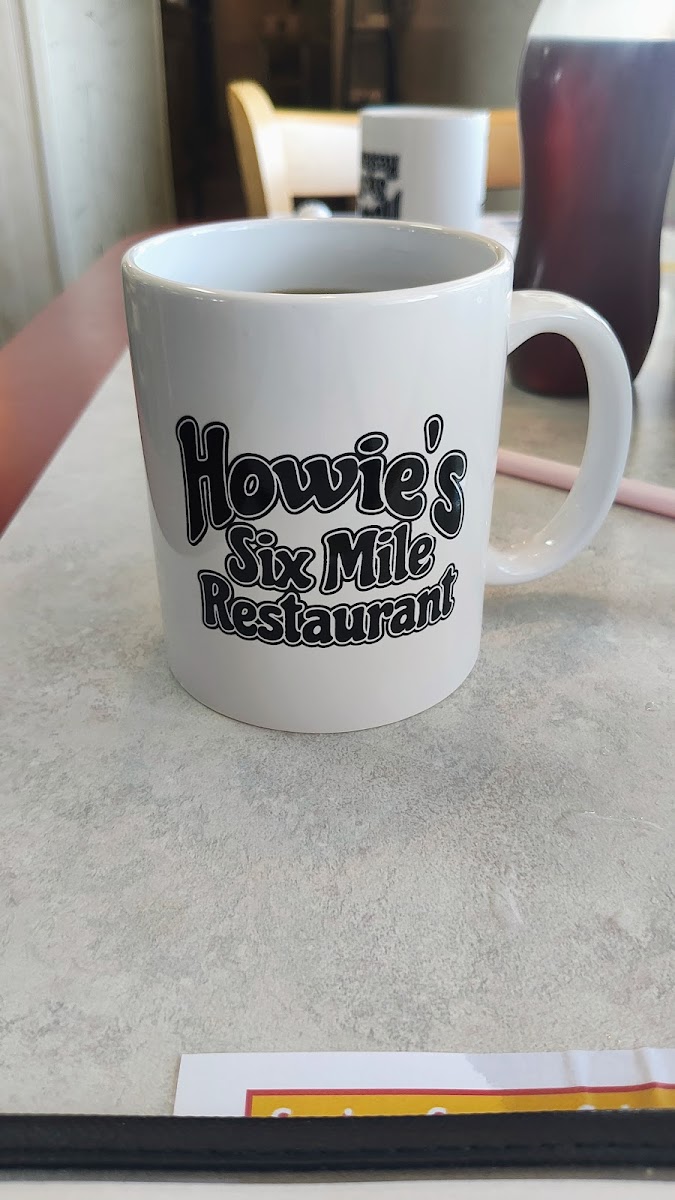 Howies Six Mile Restaurant - Photo 2