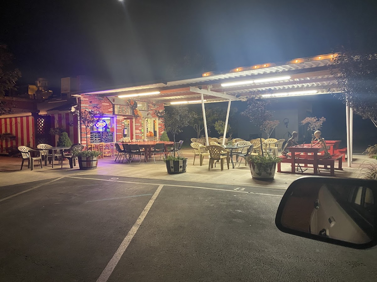Filly's Carhop Cafe - Photo 9