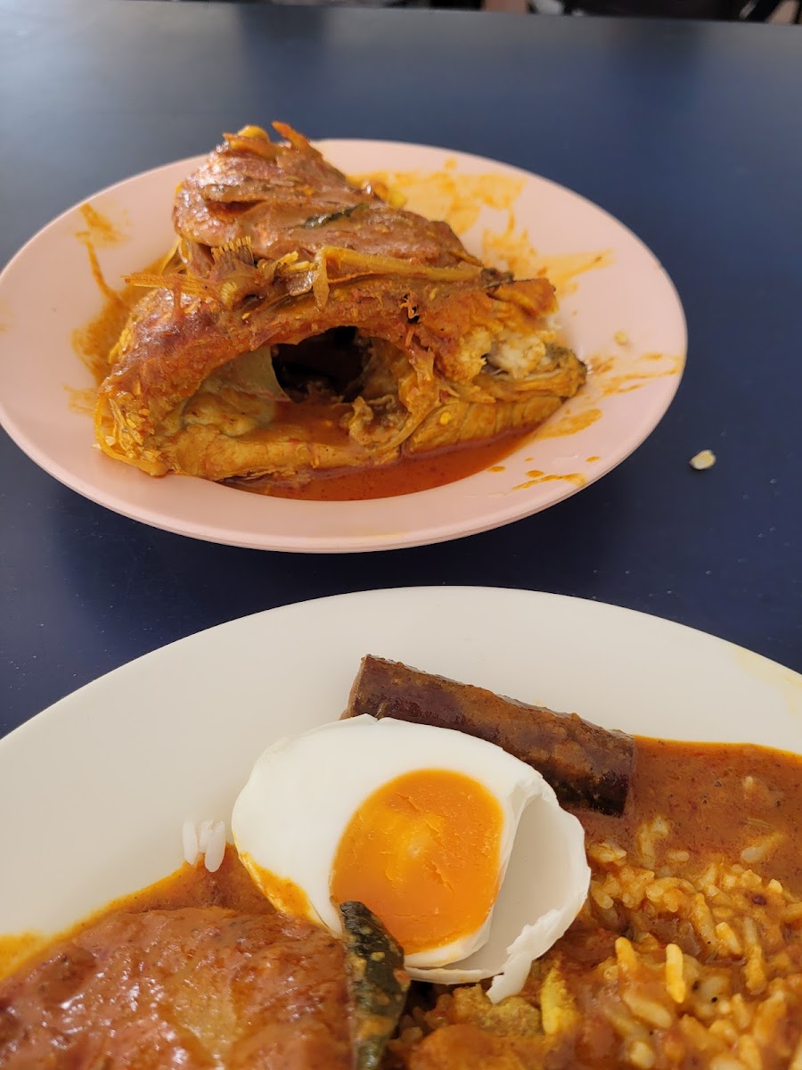 Restoran Ikan Bakar Malim - Photo 1