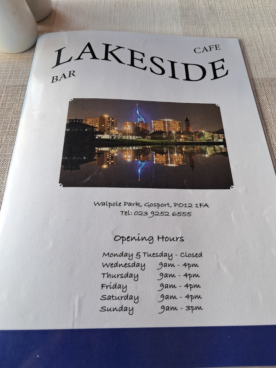 Lakeside Cafe And Bar - Photo 9
