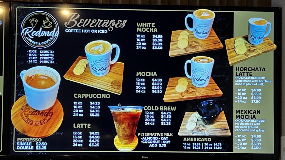 Redondo Coffee & Crepes - Photo 9