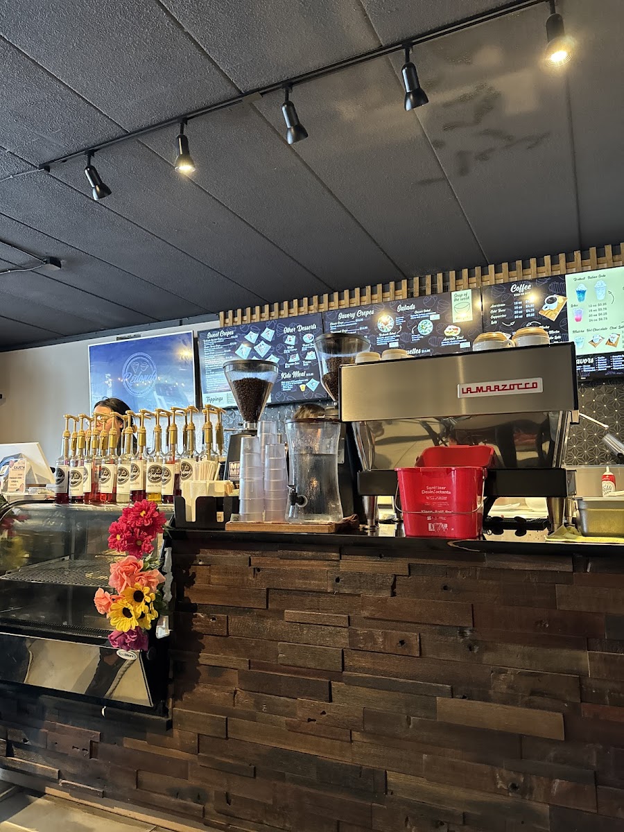 Redondo Coffee & Crepes - Photo 6