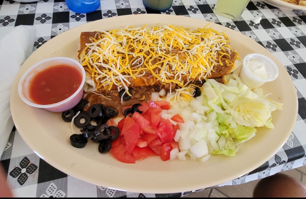 La Loma Coney Island Restaurant - Photo 7