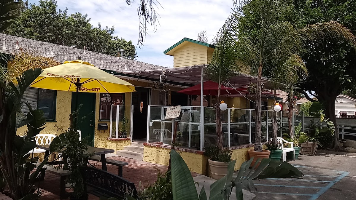 El Pollo Corona Grill