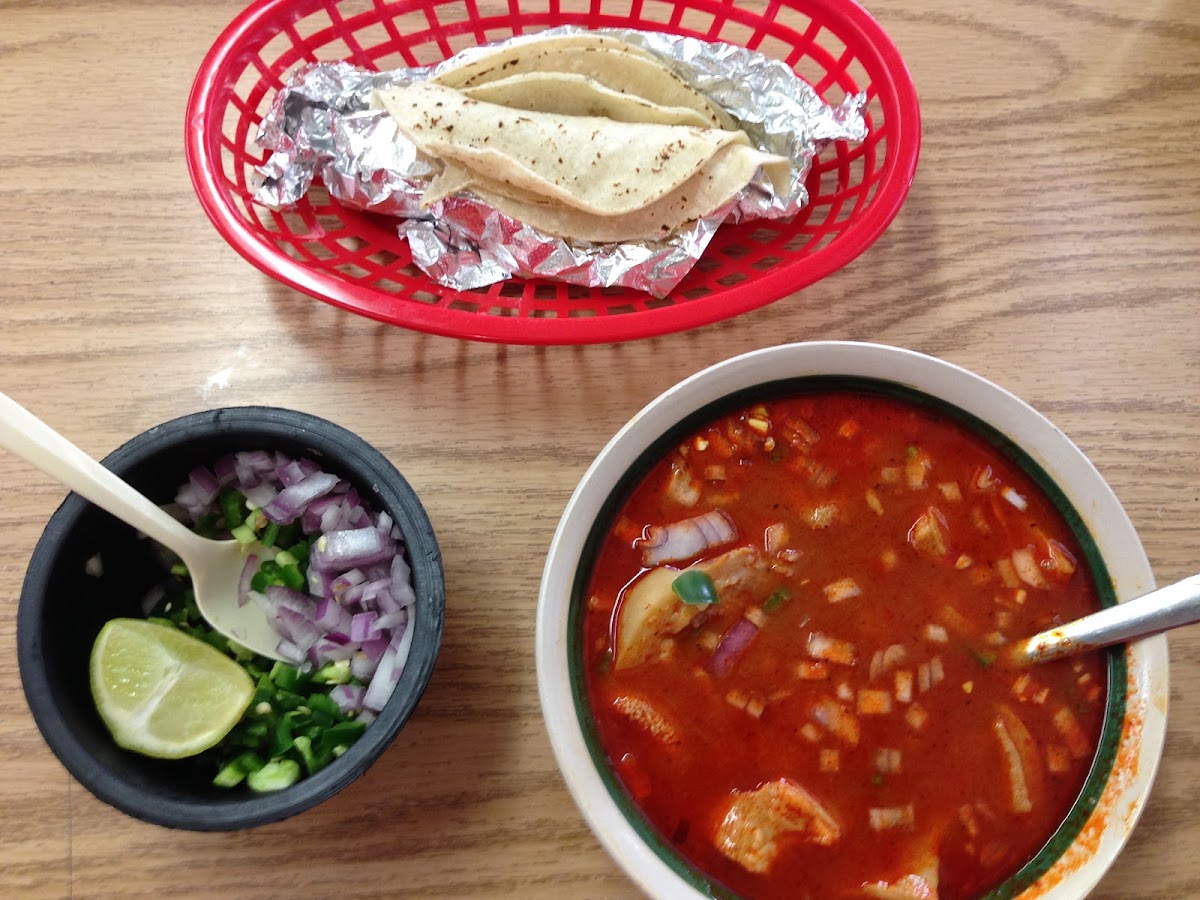El Pollo Corona Grill - Photo 5