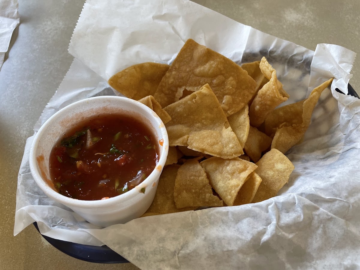 Tacos Y Tortas Chalio’s Visalia - Photo 8