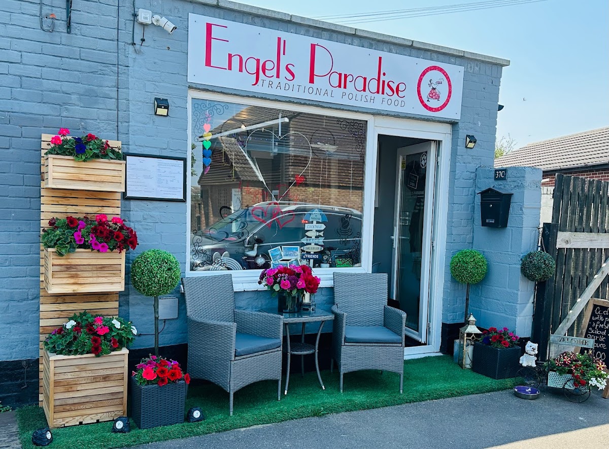 Engel's Paradise