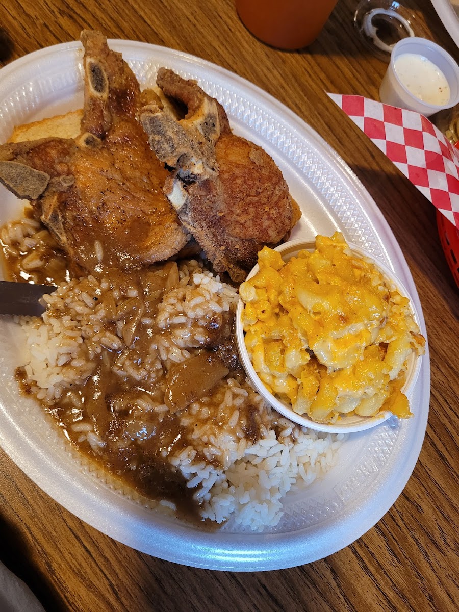 Hutch's Kuntry Kookin - Photo 7