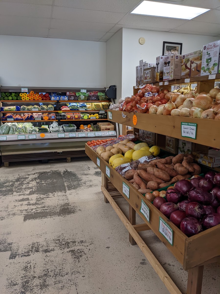 Cornerstone Country Market - Photo 2
