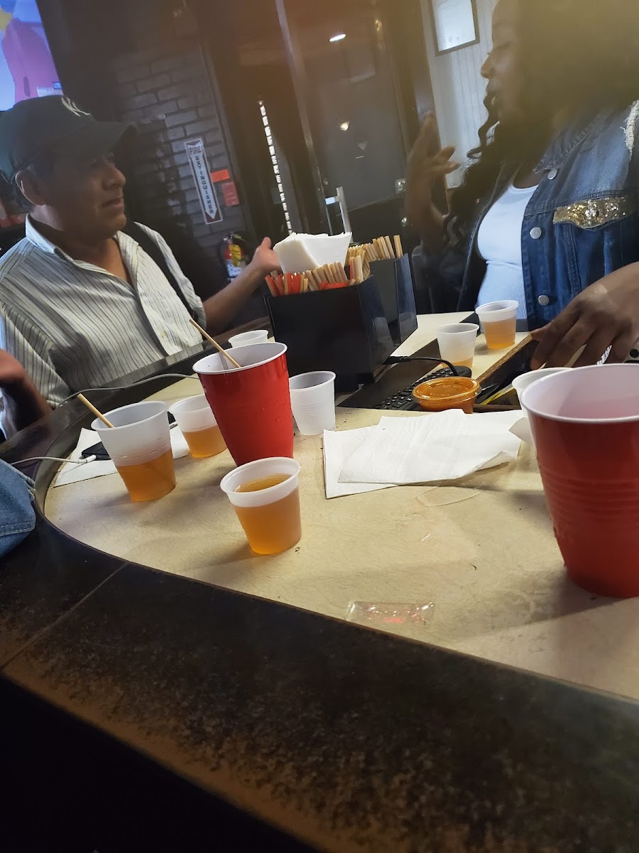 Tellups Tavern - Photo 1