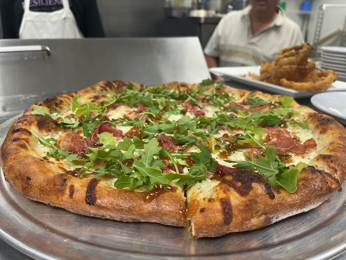 Mack’s Original Pizza Pub - Photo 1