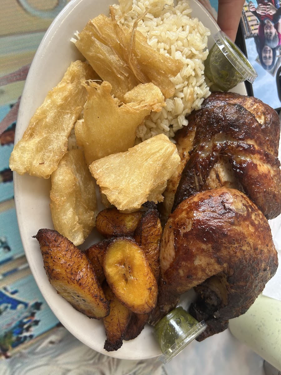 Arepas by perla - Photo 1