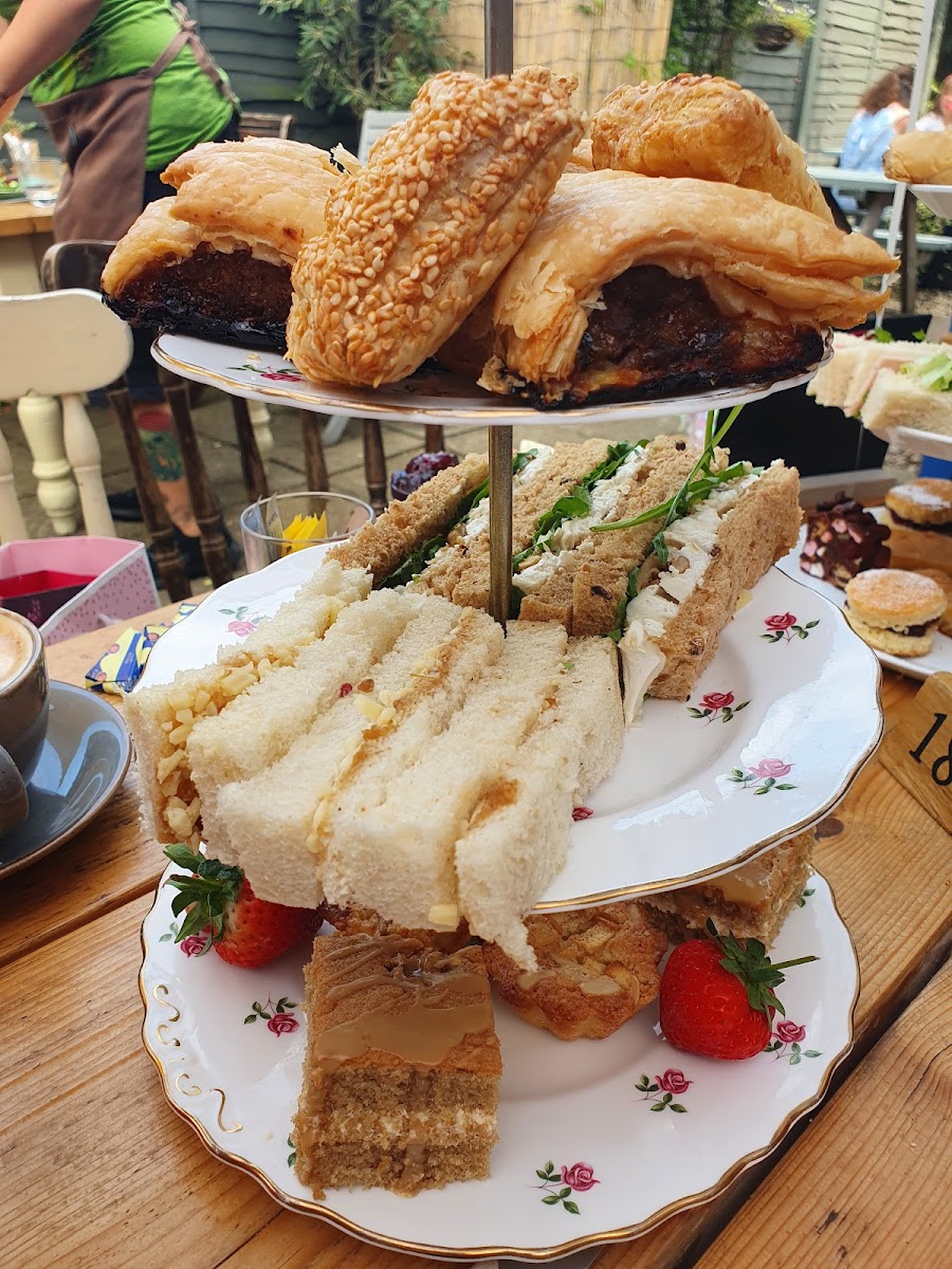 No. 142 Café & Bar - Photo 5