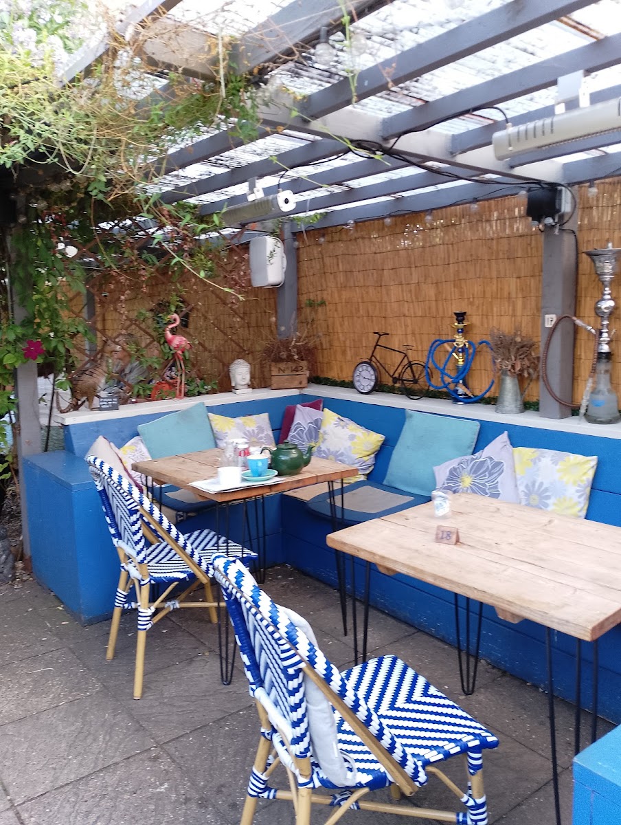 No. 142 Café & Bar - Photo 6