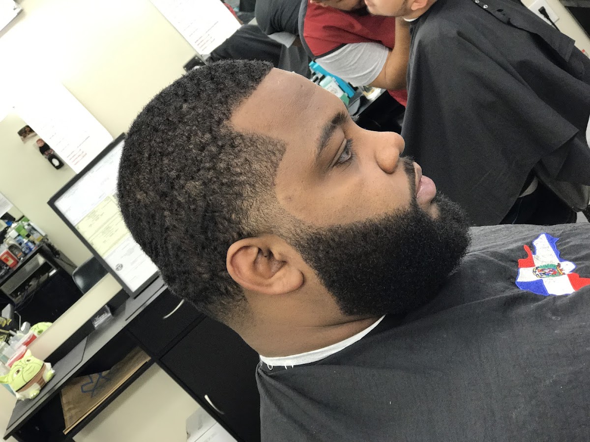 Mayeya's Unisex Salon - Photo 7