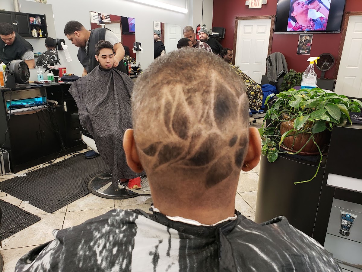 Mayeya's Unisex Salon - Photo 8