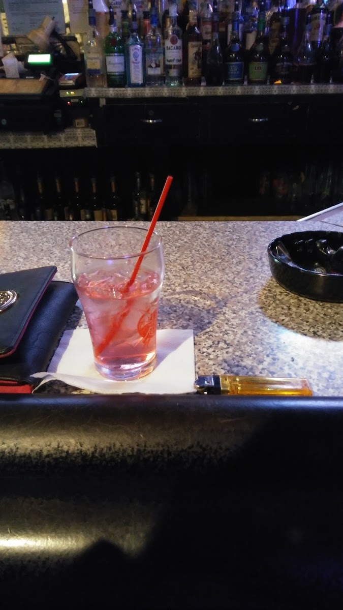 Denise & Earl's - Photo 3