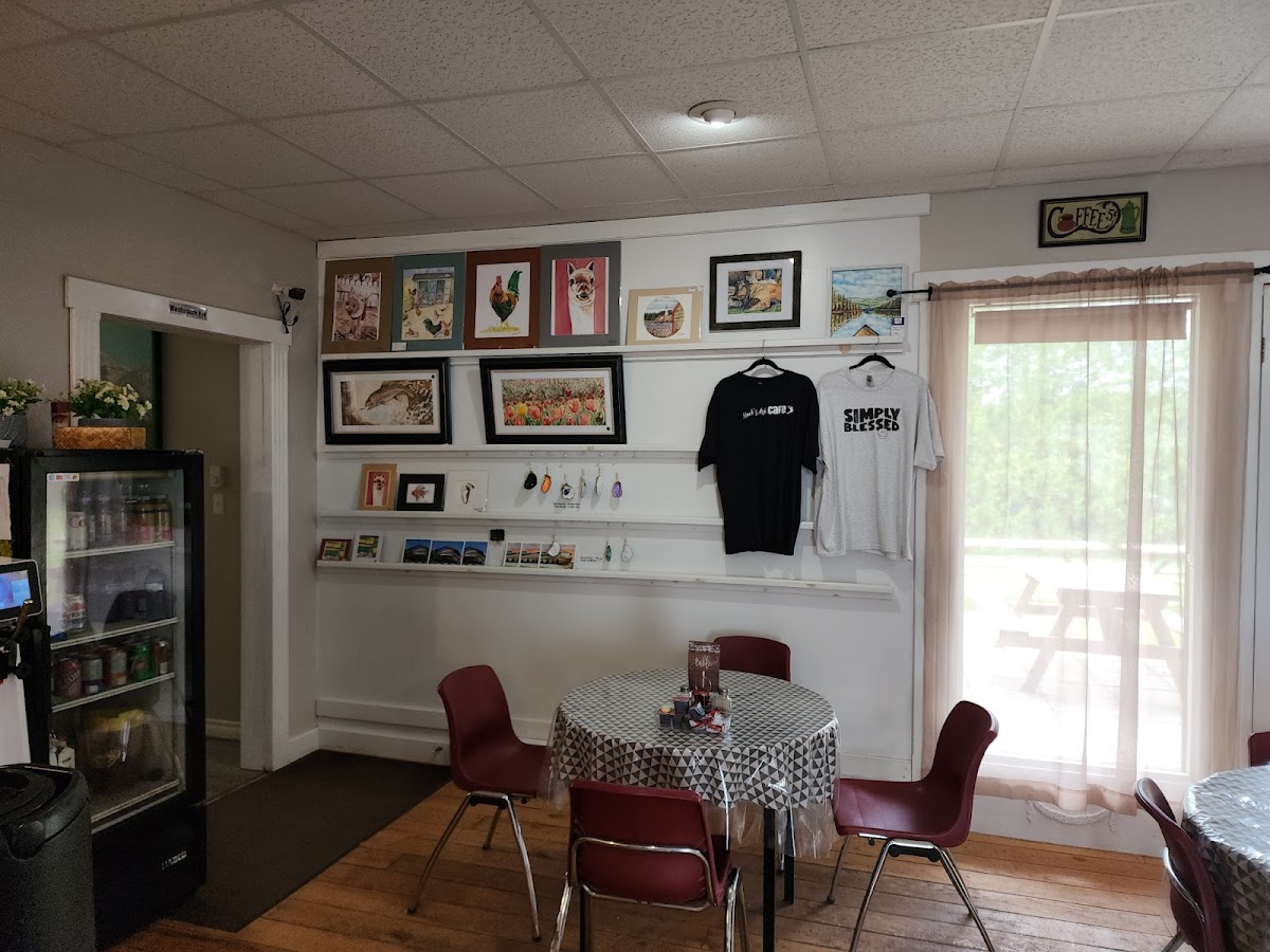 Noah's Ark Cafe - Photo 3