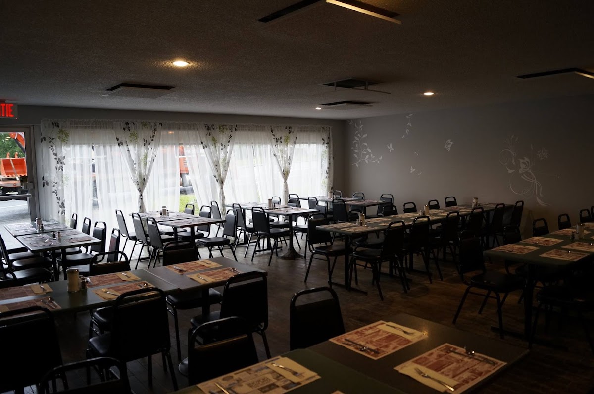 Restaurant Robert B B Q