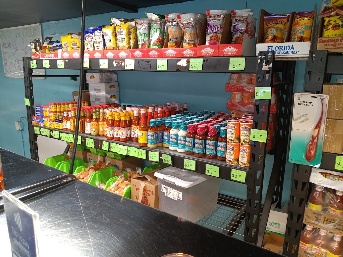 H&L Seafood Market - Photo 5