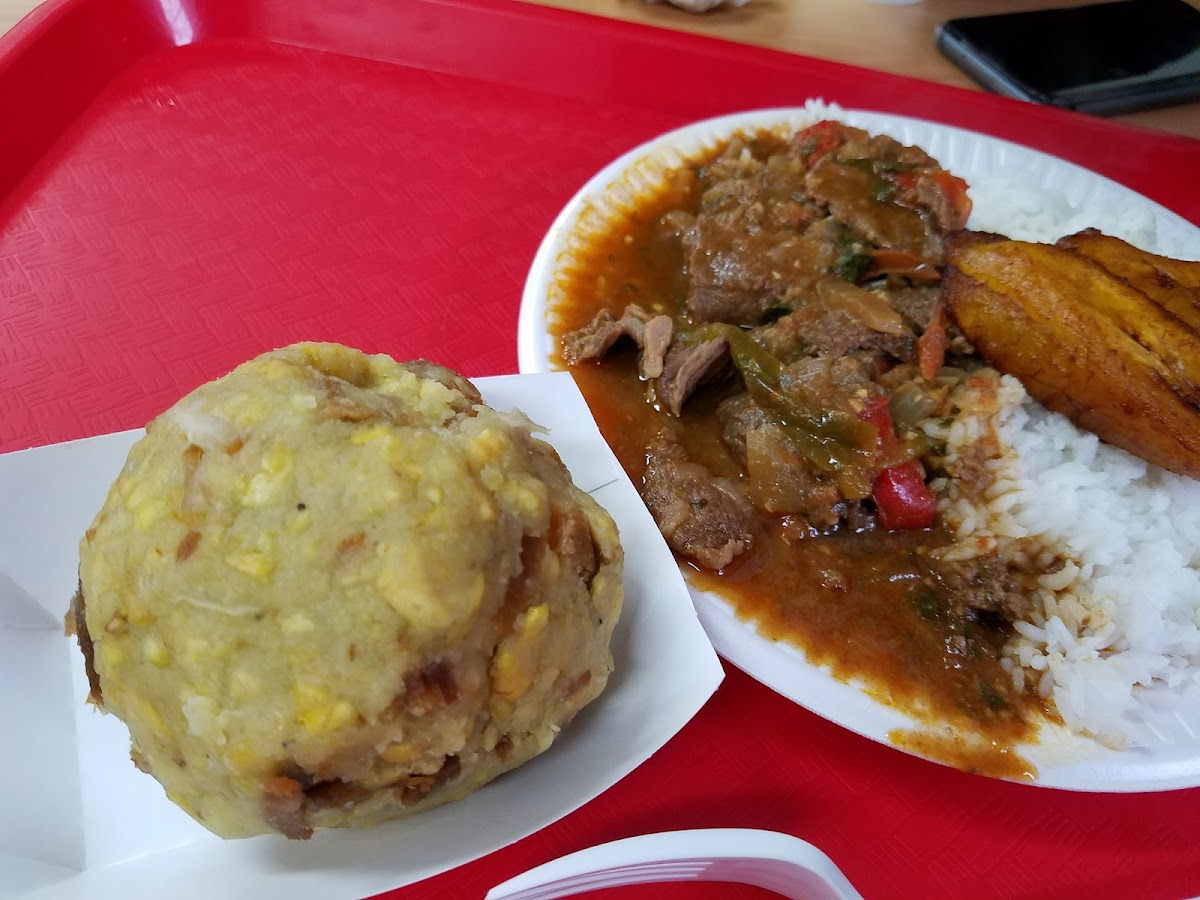 L J Market - Photo 4